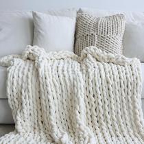 Manta Maetoow Chenille Chunky Knit 130x150cm Creme