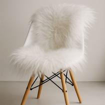 Manta Pelo Sintético 1,40x60 Branca 084-02 Decortextil Manta Pelo Sintético 1,40x60 Branca 084-02 Decortextil