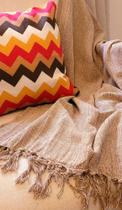 Manta Xale para sofá / cama 1,5x2,2m CARAMELO tear artesanal decorativa protetora - Entrefios