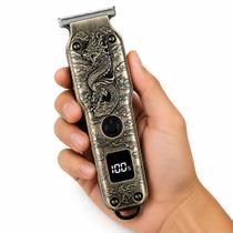Máquina De Cortar Cabelo Profissional Vintage KPM LED Bivolt - Premium Case Máquina De Cortar Cabelo Profissional Vintage KPM LED Bivolt - Premium Case