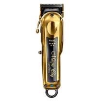 Máquina de Corte Profissional Sem Fio Wahl Magic Clip Cordless Gold com 8 pentes Bivolt Máquina de Corte Profissional Sem Fio Wahl Magic Clip Cordless Gold com 8 pentes Bivolt