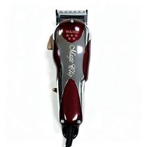Máquina De Corte Wahl Profissional Magic Clip Com Fio - 220V Máquina De Corte Wahl Profissional Magic Clip Com Fio - 220V