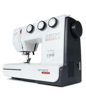 Máquina de Costura Bernette B35 110V