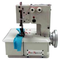 Máquina de Costura Galoneira Semi-Industrial c/ Motor Acoplado, Portátil, Transp. Simples, 2 Agulhas, 3 Fios, Lubrif. Manual, 2500rpm, SS2600P Máquina de Costura Galoneira Semi-Industrial c/ Motor Acoplado, Portátil, Transp. Simples, 2 Agulhas, 3 Fios, Lubrif. Manual, 2500rpm, SS2600P