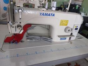 Máquina De Costura Reta Direc Drive YAMATA 110/220V