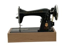 Máquina De Costura Reta Semi Industrial Fox 110V