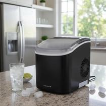 Máquina De Gelo Turbo 12kg 1,3lts Produz Gelo em 6 min por ciclo Máquina De Gelo Turbo 12kg 1,3lts Produz Gelo em 6 min por ciclo