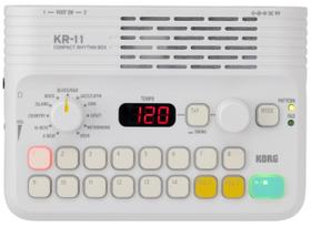 Máquina de Ritmo Korg KR11 com Alto-Falantes Integrados - Alimentada por Bateria
