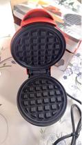 Maquina Elétrica De Waffle Deliciosos Waffles em Minutos 110V, Sanduicheira, Assadeira