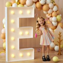 Marquee Light Up Letters imprsv Mosaic 121 cm Letra E