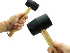 Marreta Martelo Preto De Plástico Pvc Cabo De Madeira 40mm