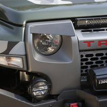 Máscara Farol Troller Sobrancelha Bad Boy - 2015 até 2021