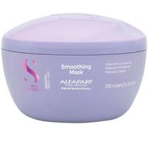 Máscara Semi Di Lino Smooth 200ml Alfaparf Disciplinante para Cabelos Rebeldes Liso Sem Frizz Hidrata