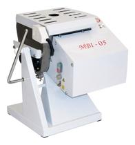 Masseira Basculante 5 Kg De Massa Mbi-05 Gastromaq Bivolt