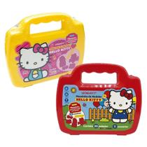 Massinha de Modelar Maleta Hello Kitty c/ 10 Cores + 5 Moldes Sortido e Unitário Leonora - 72566 Massinha de Modelar Maleta Hello Kitty c/ 10 Cores + 5 Moldes Sortido e Unitário Leonora - 72566
