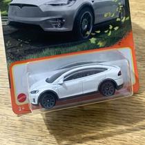 Matchbox - Tesla Model X - HFP03