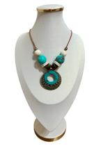 Maxi Colar Casual Feminino com Pingente em Pedras Resina Maxi Colar Casual Feminino com Pingente em Pedras Resina