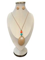 Maxi Colar Elegante Feminino Pedra Resina Cordão Kit Brinco