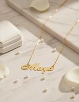 Maya colar de nome folheado a ouro 18k