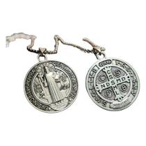 Medalha De São Bento Redonda Proteção E Devoção Em Um Colar Oração católica fé divina