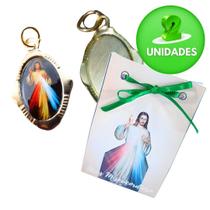 Medalha Jesus Misericordioso + Sacolinha temática papel 2 UN