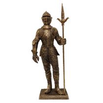 Medieval Soldado Estatua Com Lança Armadura Gigante Dourado