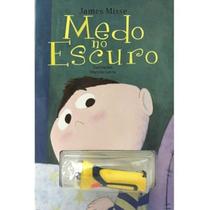Medo no escuro - Com lanterna Medo no escuro - Com lanterna