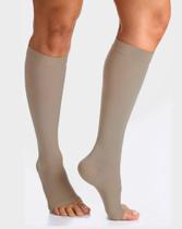 Meia 3/4 Elástica Média Compressão 20-30mmHg Ponteira Aberta Premium - Sigvaris Meia 3/4 Elástica Média Compressão 20-30mmHg Ponteira Aberta Premium - Sigvaris