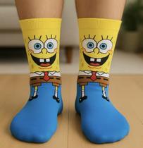 Meia Bob Esponja Calça Quadrada Estampada Divertida Cano Medio Infantil Em Algodão Do 23 ao 33 Esporte,Bike,Patins,Skate