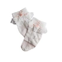 Meia social infantil rendada e bordada com flor rosa Meia social infantil rendada e bordada com flor rosa