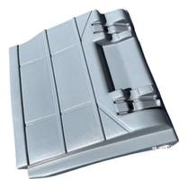 Meio Paralama Caminhão Mb Axor Dianteiro Esquerdo Cor Cinza Meio Paralama Caminhão Mb Axor Dianteiro Esquerdo Cor Cinza