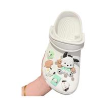 Meninas Mulheres Sanrio Hello Kitty Kuromi Melody Cinnamoroll Pochacco Sandálias LED Com Fivela