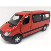 Mercedes Benz Sprinter Traveliner Vermelha 1:38 Mercedes Benz Sprinter Traveliner Vermelha 1:38