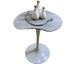 Mesa Apoio Tulipa Saarinen Organica 60cm Branca Tampo MDF Efeito Cimento queimado