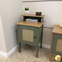 Mesa de Apoio com Porta em Pintura 3D Charlotte Verde Carvalho/Menta Mesa de Apoio com Porta em Pintura 3D Charlotte Verde Carvalho/Menta