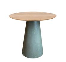 Mesa de Apoio Cone Cimento Queimado - Tampo Freijó 70 cm Altura 70 cm