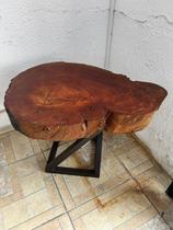 Mesa de Apoio de Madeira Mesa de Apoio de Madeira