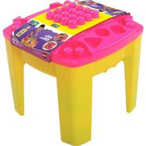 Mesa de Atividades Blocolandia Rosa 24 Blocos de Montar Dismat Brinquedos Mesa de Atividades Blocolandia Rosa 24 Blocos de Montar Dismat Brinquedos