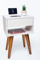 Mesa De Cabeceira Branco Retro 40cm Pés Castanhos Já Montado Mesa De Cabeceira Branco Retro 40cm Pés Castanhos Já Montado