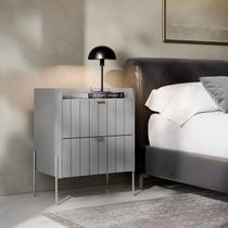 mesa de cabeceira com gaveta para cama quarto moriah 45cm pés e puxadores em ferro classico champagne