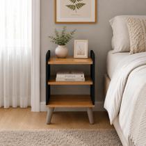 Mesa de Cabeceira Delta Moderna 3 Prateleiras com Pés Retrô 50cm Mesa de Cabeceira Delta Moderna 3 Prateleiras com Pés Retrô 50cm