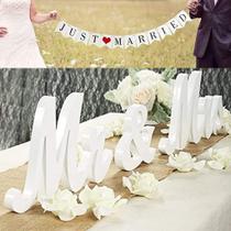 Mesa de casamento Mr and Mrs Sign VIOPVERY White Wooden Letters Mesa de casamento Mr and Mrs Sign VIOPVERY White Wooden Letters