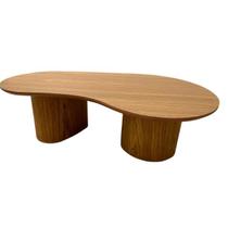 Mesa de Centro Cone Orgânica Oval 160x90 cm com 2 Base Madeira Freijó Tampo Freijó Mesa de Centro Cone Orgânica Oval 160x90 cm com 2 Base Madeira Freijó Tampo Freijó