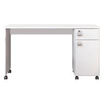 Mesa de computador malta