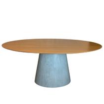 Mesa de Jantar Cone Oval 160x90 cm Tampo Freijó Base Cimento Queimado Mesa de Jantar Cone Oval 160x90 cm Tampo Freijó Base Cimento Queimado