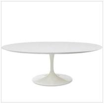 Mesa de Jantar Saarinen Oval 190x120 cm Laqueada - Personal Moveis Design