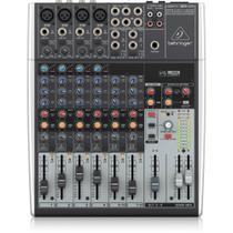 Mesa de Som Behringer Xenyx 1204USB com Interface USB, Préamplificadores e Compressores