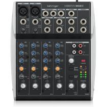 Mesa de Som Behringer Xenyx 802S com Interface de Áudio USB Integrada