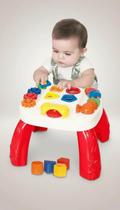 Mesa Didática Infantil com Blocos e Engrenagens Mesa Didática Infantil com Blocos e Engrenagens