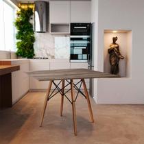 Mesa Eames Eiffel Quadrado Tampo de Madeira 90cm Amêndoa